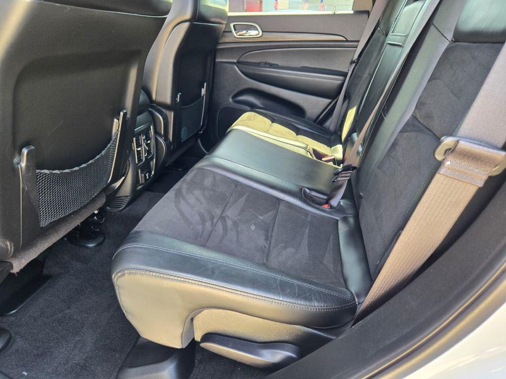 used 2022 Jeep Grand Cherokee car, priced at $28,590