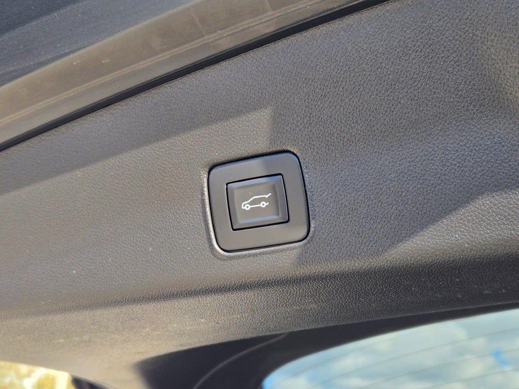 used 2023 Chevrolet TrailBlazer car, priced at $25,600