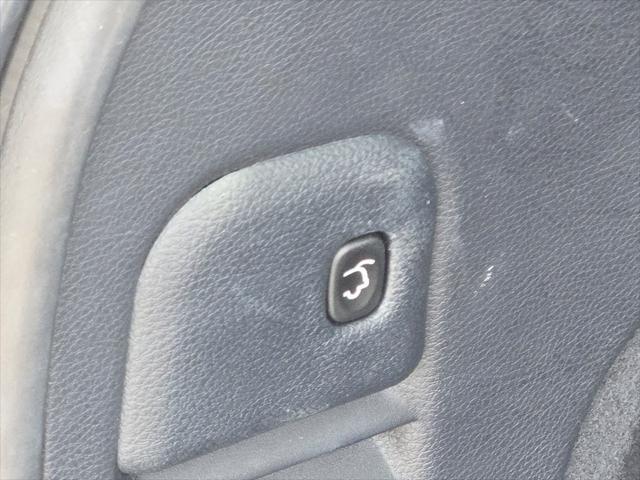 used 2019 Jeep Grand Cherokee car, priced at $26,902