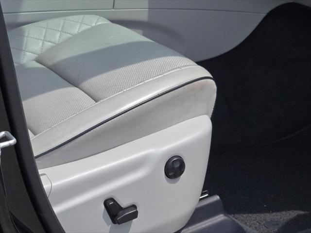 used 2019 Jeep Grand Cherokee car, priced at $26,902