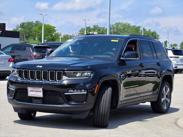 new 2024 Jeep Grand Cherokee car, priced at $45,513