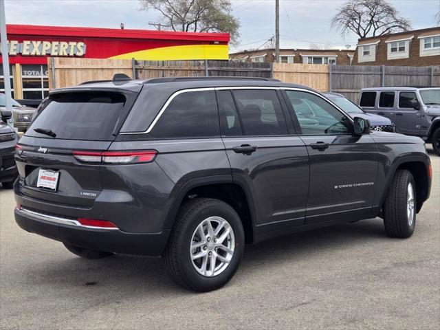 new 2025 Jeep Grand Cherokee car, priced at $38,590