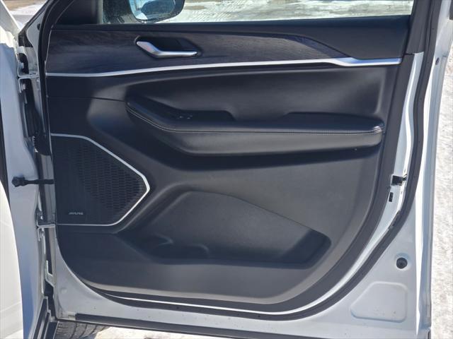 used 2021 Jeep Grand Cherokee L car, priced at $30,692