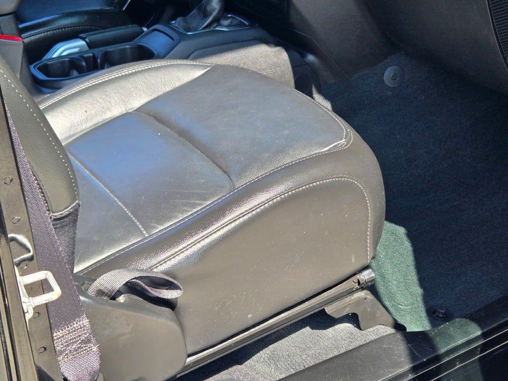 used 2022 Jeep Wrangler Unlimited car, priced at $36,731