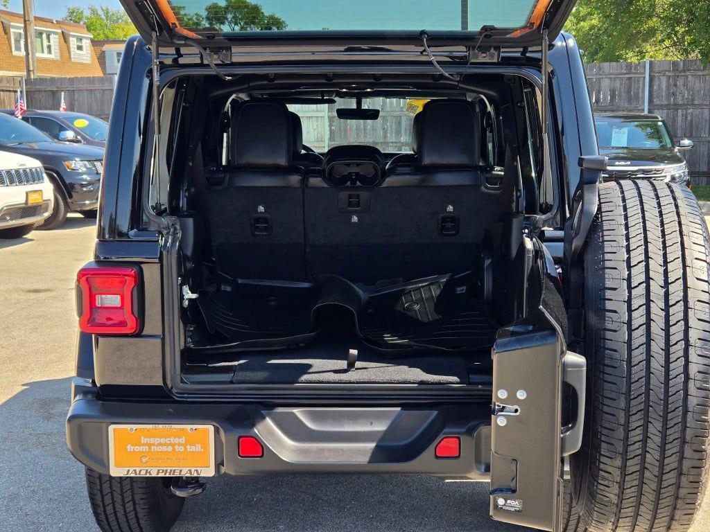 used 2022 Jeep Wrangler Unlimited car, priced at $36,731