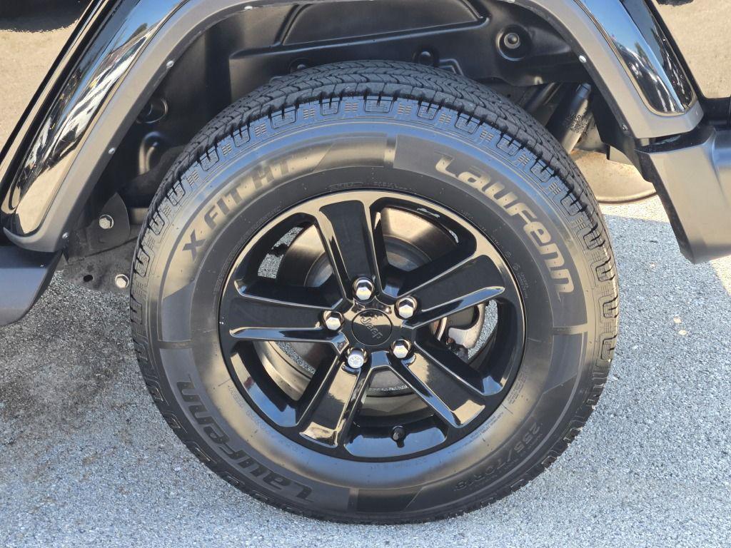 used 2022 Jeep Wrangler Unlimited car, priced at $36,731