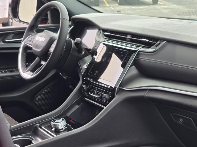 new 2025 Jeep Grand Cherokee L car, priced at $43,217