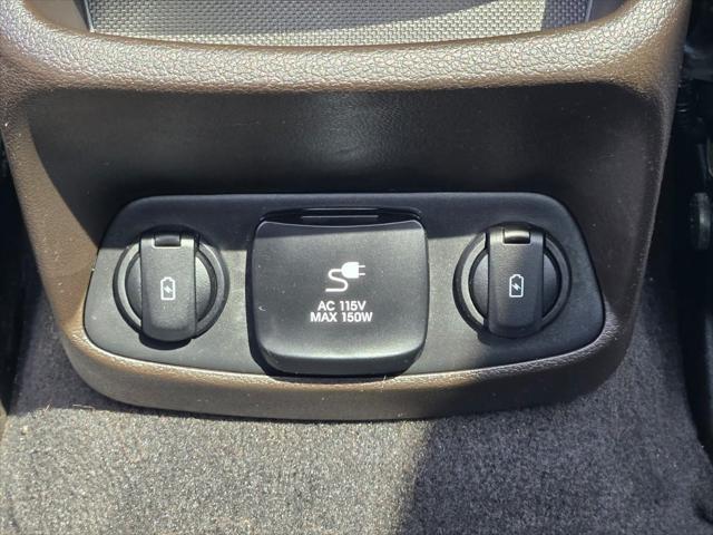 used 2020 Hyundai Santa Fe car, priced at $25,621