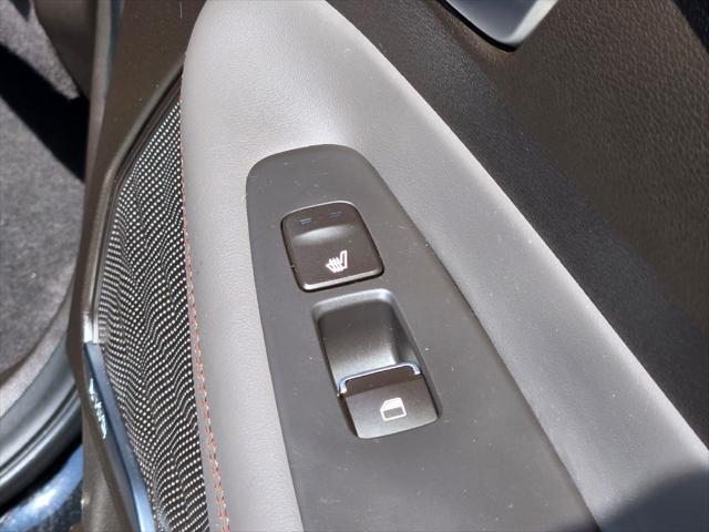 used 2020 Hyundai Santa Fe car, priced at $25,621