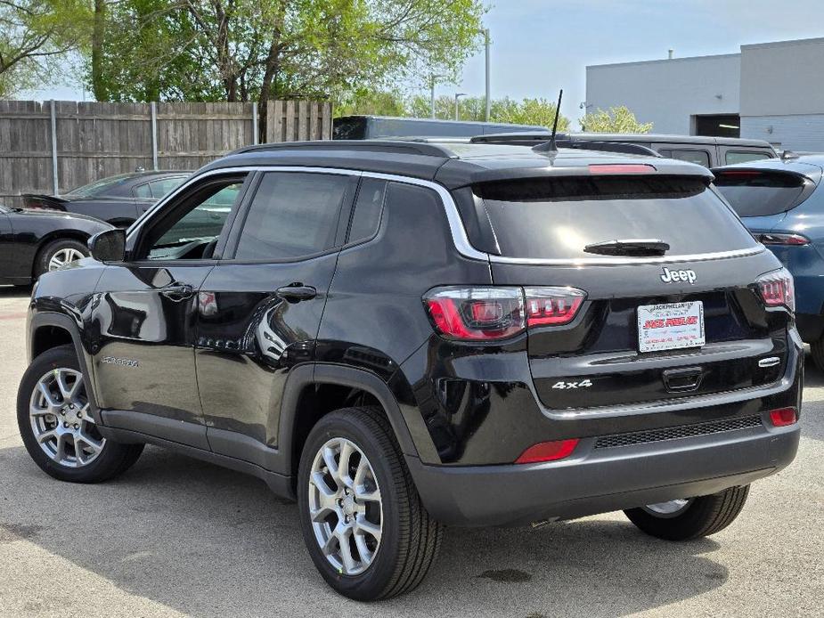 new 2024 Jeep Compass car, priced at $28,870