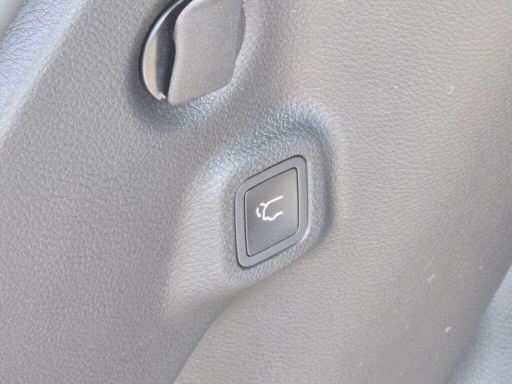 new 2026 Jeep Compass car, priced at $37,740