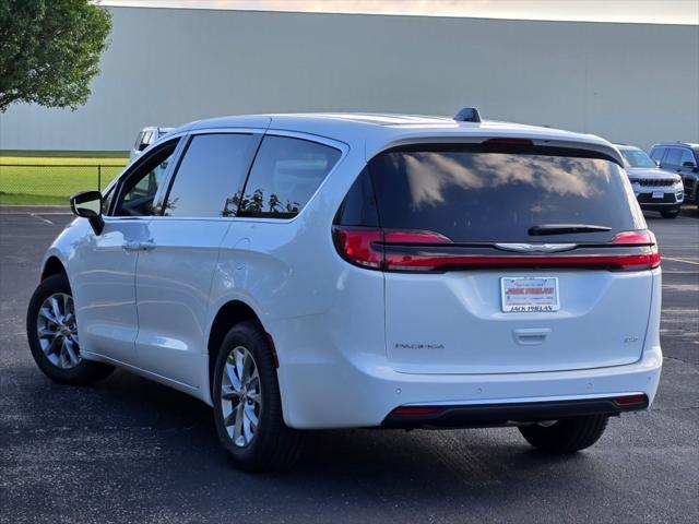 new 2025 Chrysler Pacifica car, priced at $42,201