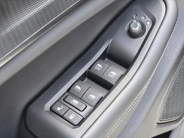 new 2025 Jeep Grand Cherokee car, priced at $40,555