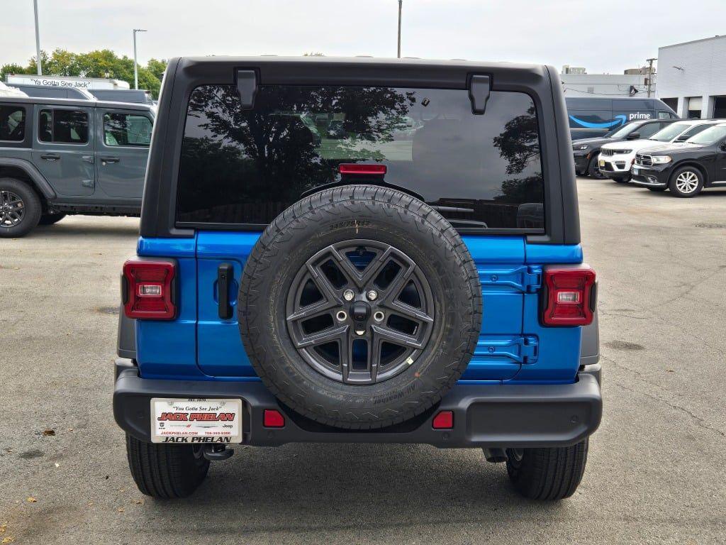 new 2025 Jeep Wrangler car, priced at $45,487