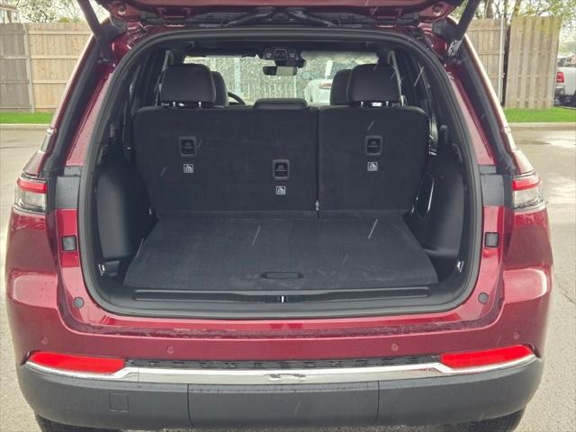 new 2025 Jeep Grand Cherokee car, priced at $45,921