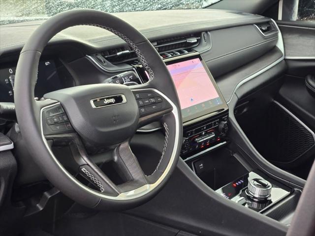new 2025 Jeep Grand Cherokee car, priced at $45,921