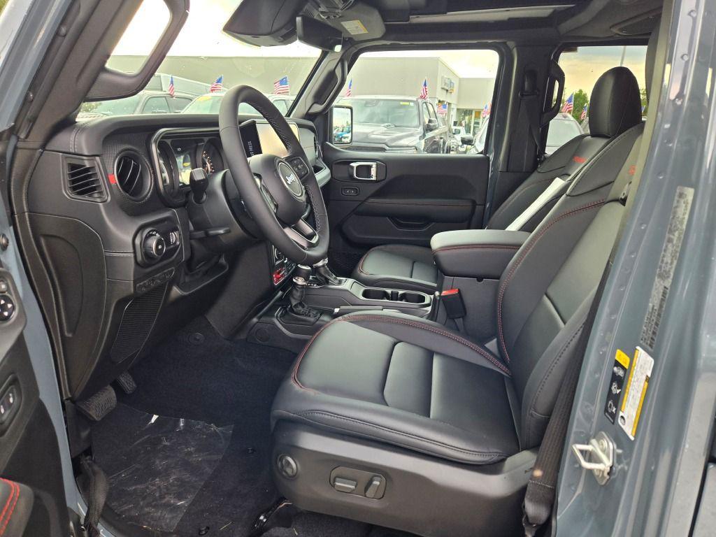 new 2025 Jeep Wrangler car, priced at $59,655