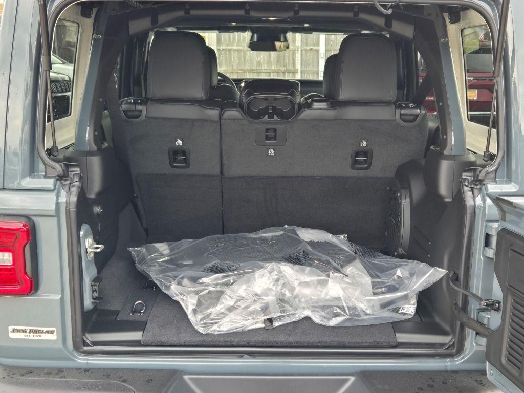 new 2025 Jeep Wrangler car, priced at $59,655