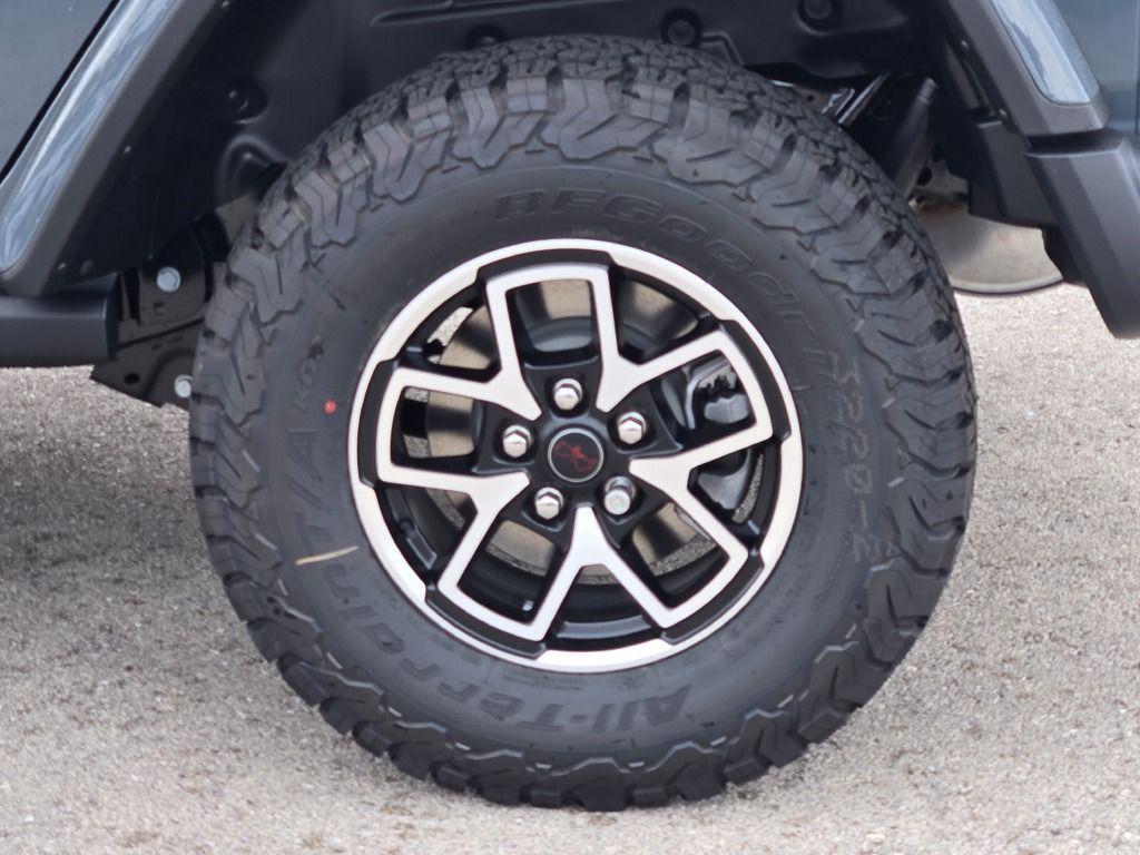 new 2025 Jeep Wrangler car, priced at $59,655