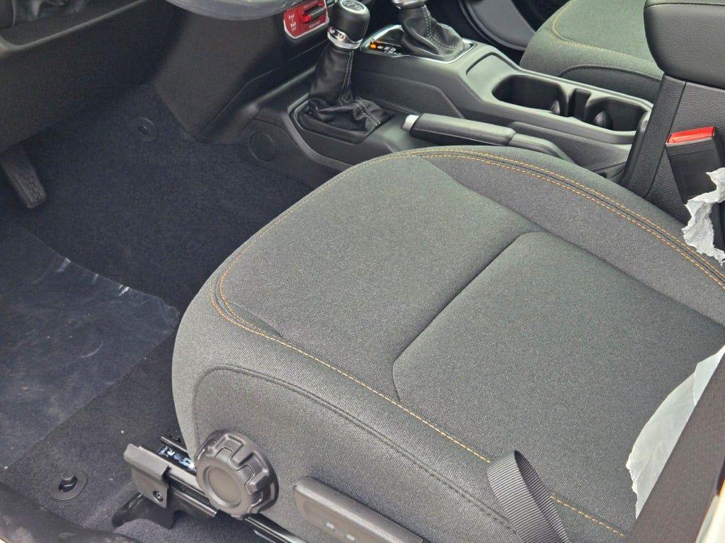 new 2025 Jeep Wrangler car, priced at $38,460