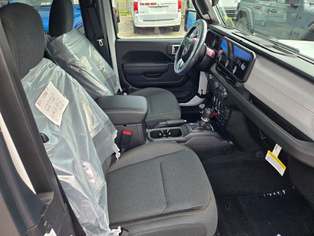 new 2025 Jeep Wrangler car, priced at $38,460