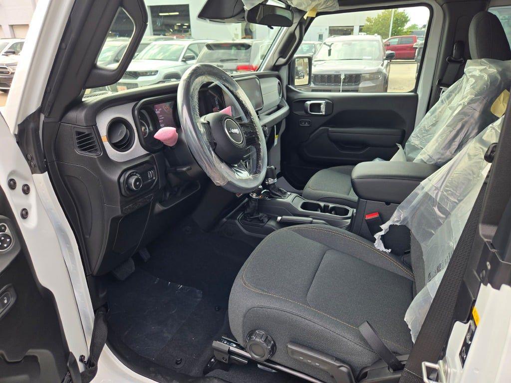 new 2025 Jeep Wrangler car, priced at $38,460