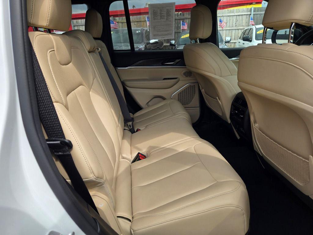 used 2024 Jeep Grand Cherokee car, priced at $38,533