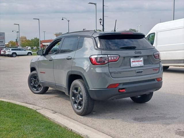 new 2024 Jeep Compass car, priced at $31,996