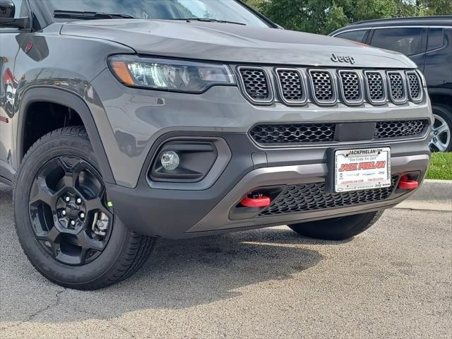 new 2024 Jeep Compass car, priced at $31,996