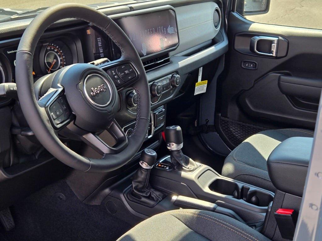 new 2025 Jeep Wrangler car, priced at $45,018