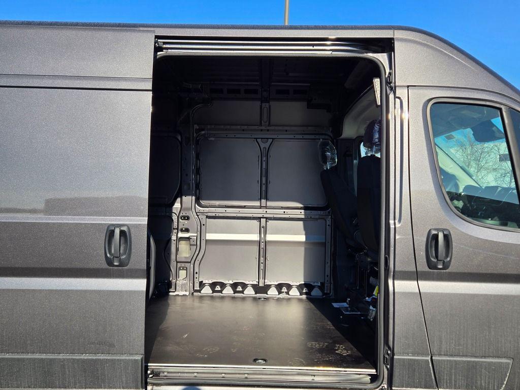 new 2025 Ram ProMaster 1500 car, priced at $44,476