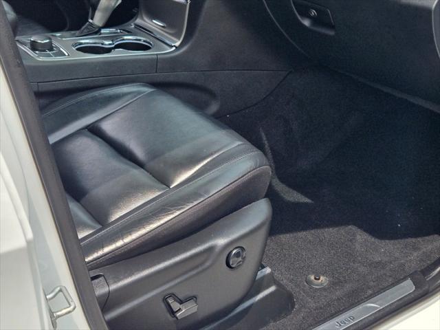 used 2021 Jeep Grand Cherokee car, priced at $25,995