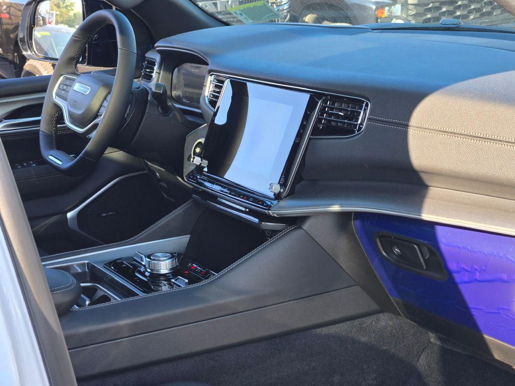 new 2025 Jeep Wagoneer car, priced at $74,102