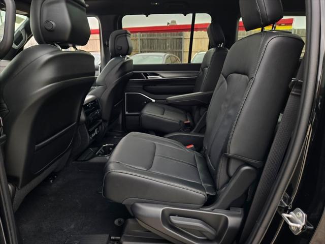 new 2025 Jeep Wagoneer car, priced at $76,596