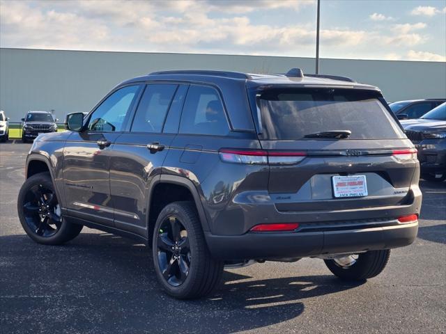 new 2025 Jeep Grand Cherokee car, priced at $55,735