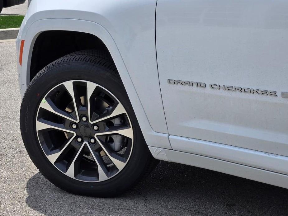 new 2024 Jeep Grand Cherokee car, priced at $57,980