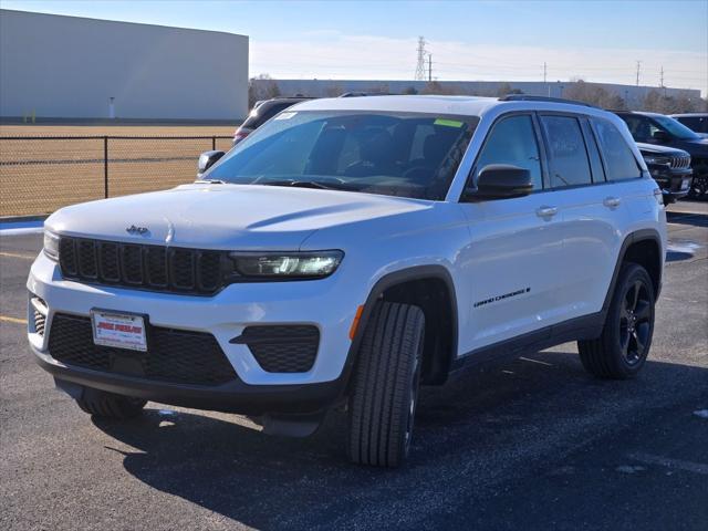 new 2025 Jeep Grand Cherokee car, priced at $42,080