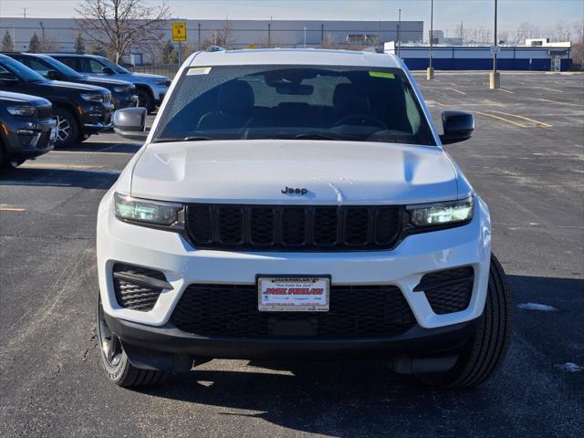 new 2025 Jeep Grand Cherokee car, priced at $42,080