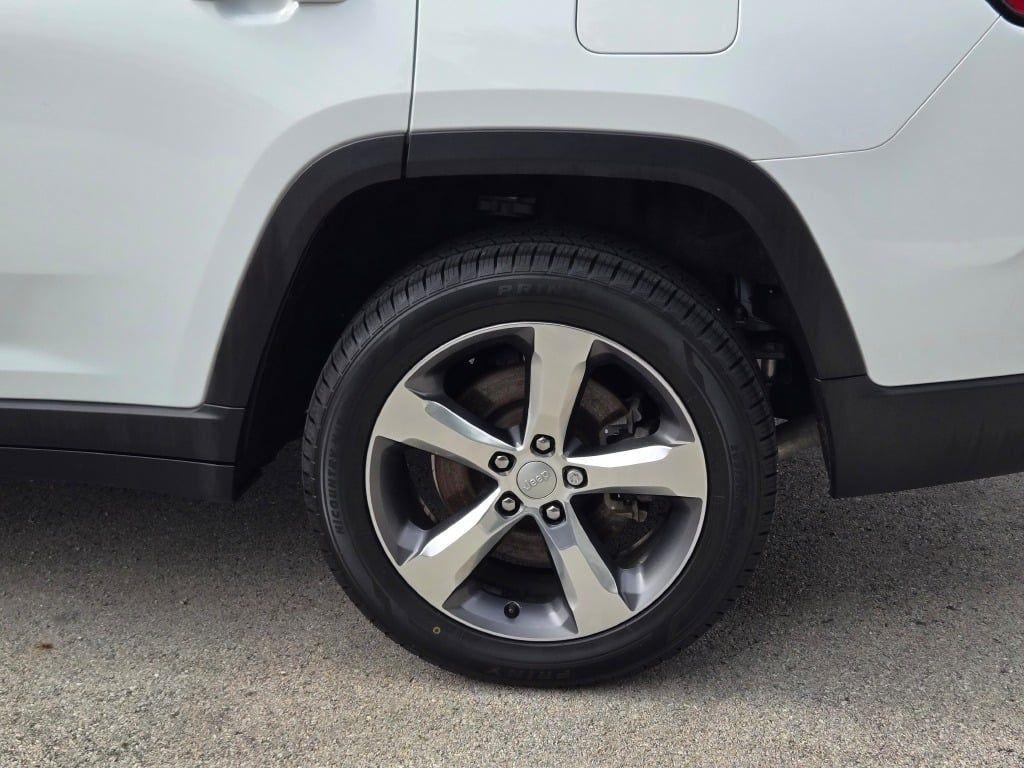 used 2021 Jeep Grand Cherokee L car, priced at $28,497