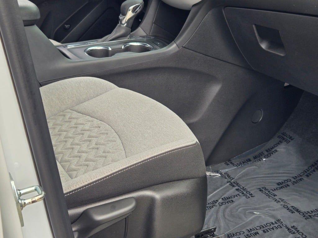 used 2023 Chevrolet Equinox car, priced at $24,542