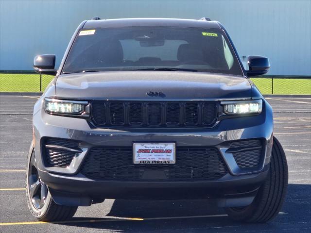 new 2025 Jeep Grand Cherokee car, priced at $46,675