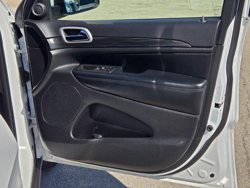used 2021 Jeep Grand Cherokee car, priced at $25,476