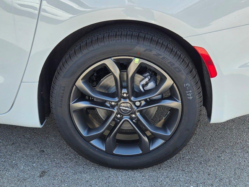 new 2026 Chrysler Pacifica car, priced at $41,866