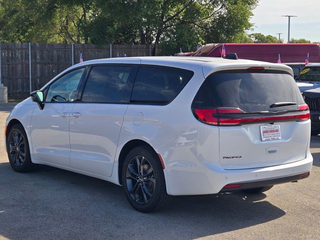 new 2026 Chrysler Pacifica car, priced at $41,866