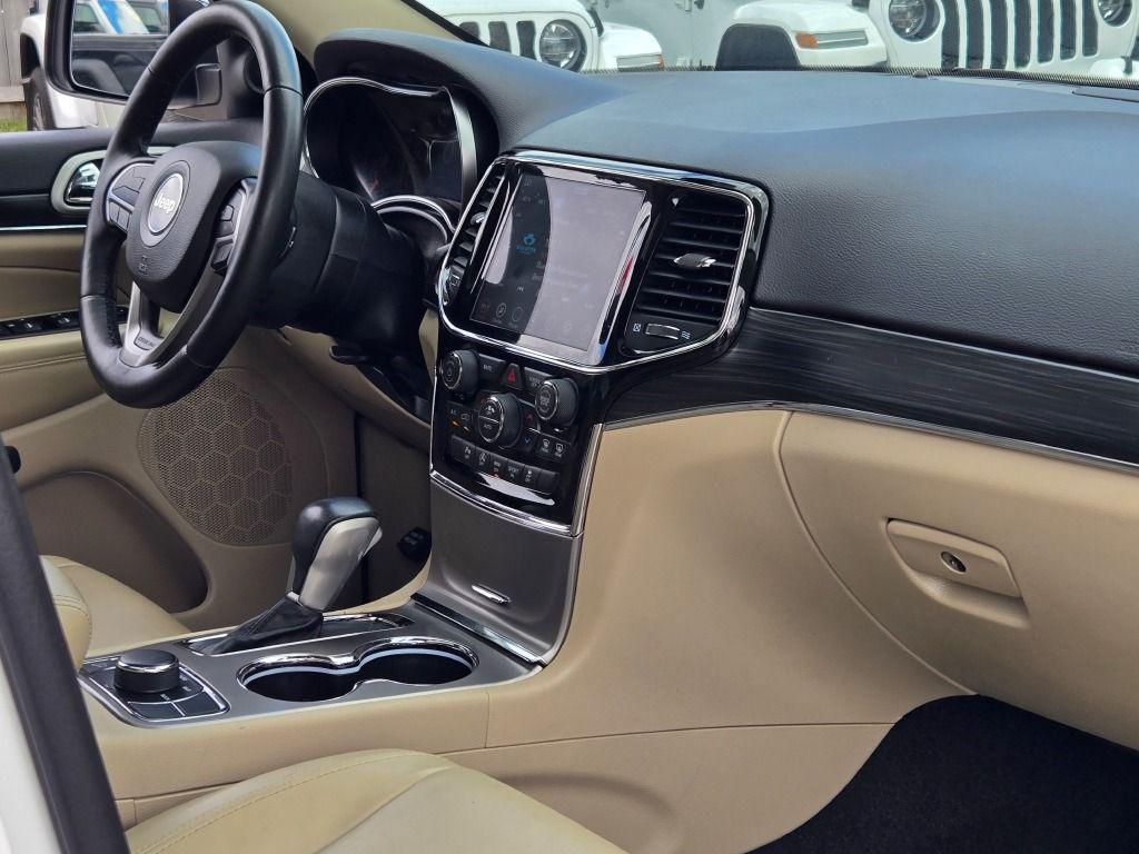 used 2021 Jeep Grand Cherokee car, priced at $28,972