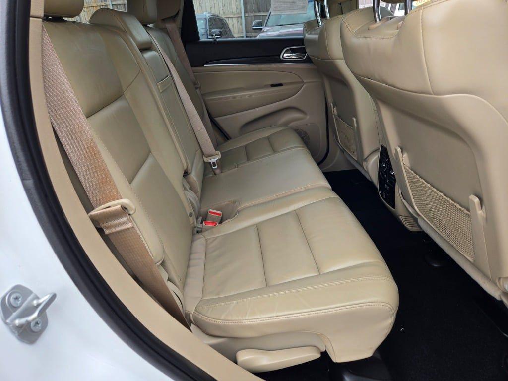 used 2021 Jeep Grand Cherokee car, priced at $28,972