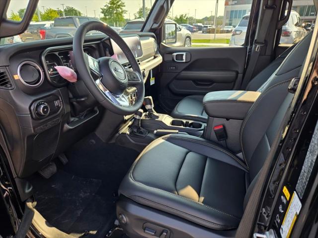 new 2025 Jeep Wrangler car, priced at $53,322