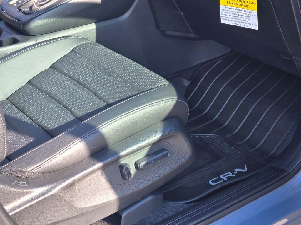 used 2026 Honda CR-V car, priced at $37,500