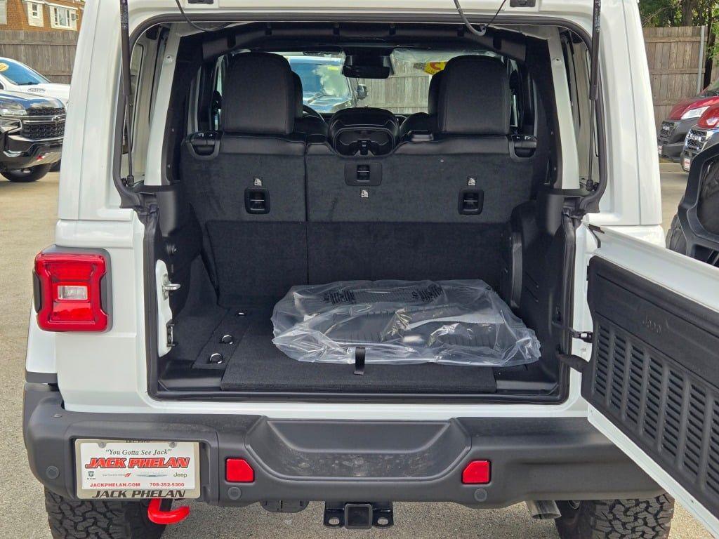 new 2025 Jeep Wrangler car, priced at $59,219