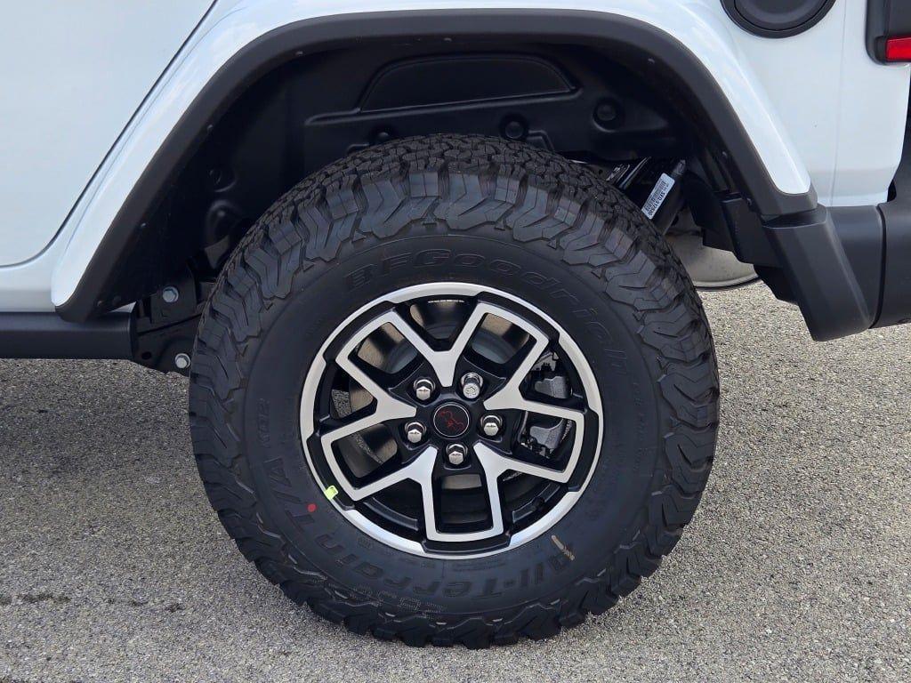 new 2025 Jeep Wrangler car, priced at $59,219